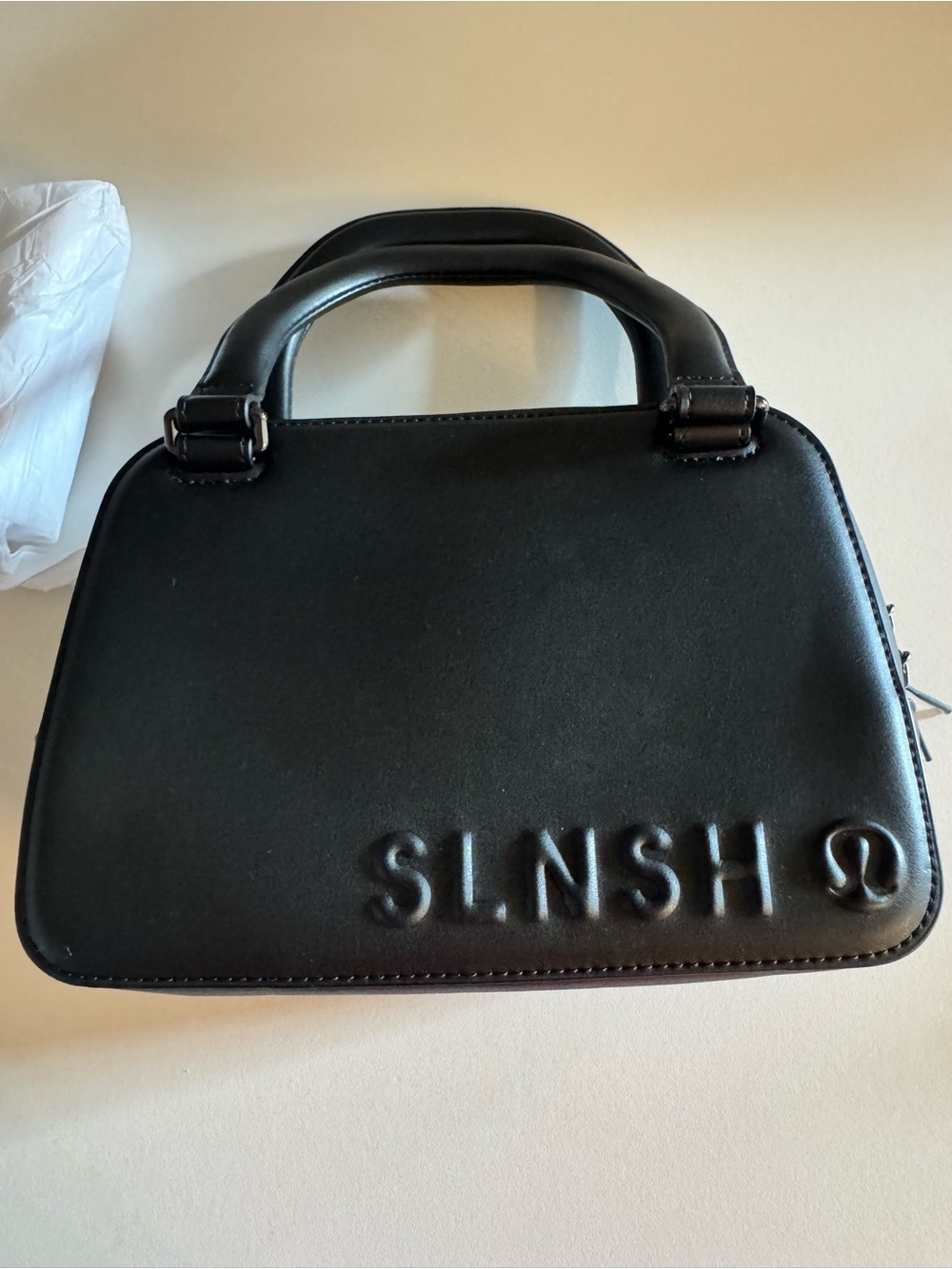 lululemon athletica Black
Structured Mini Top-Handle Bag